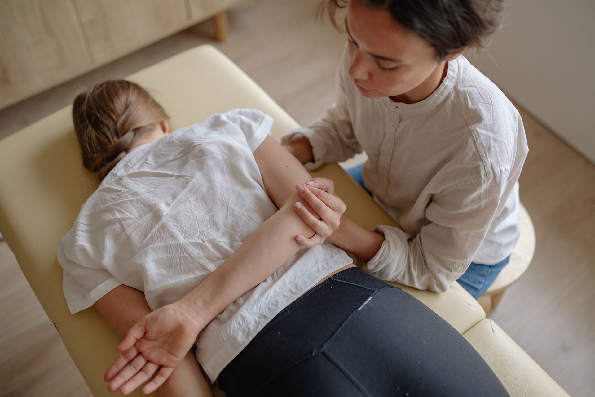Omuz manuel terapi osteopati üst sırt